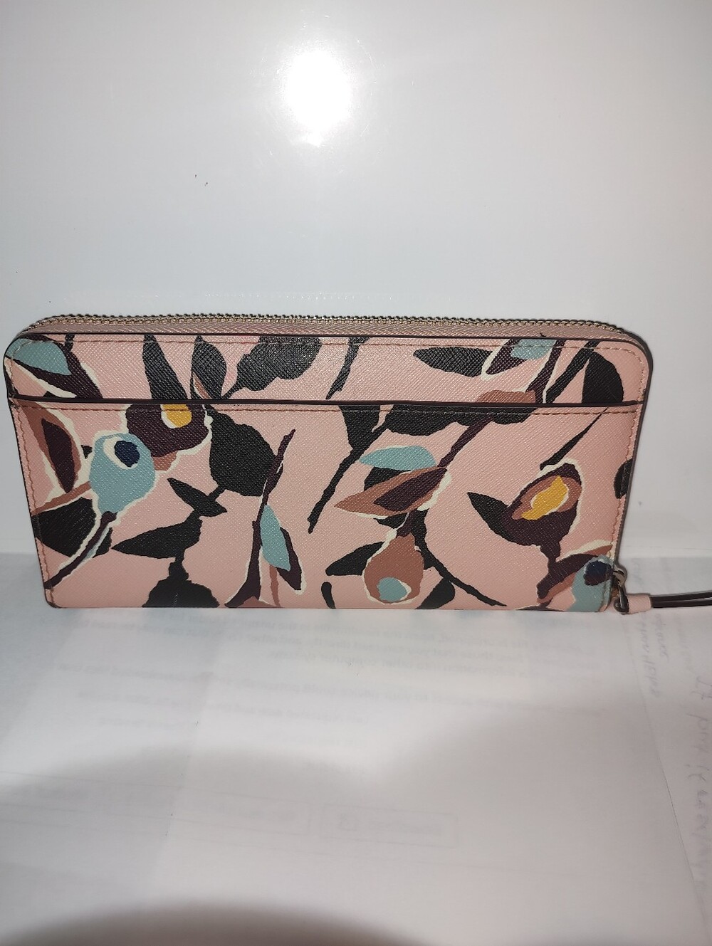 Kate Spade EUC++ Floral Long Zip Wallet (W39) - Picture 3 of 11